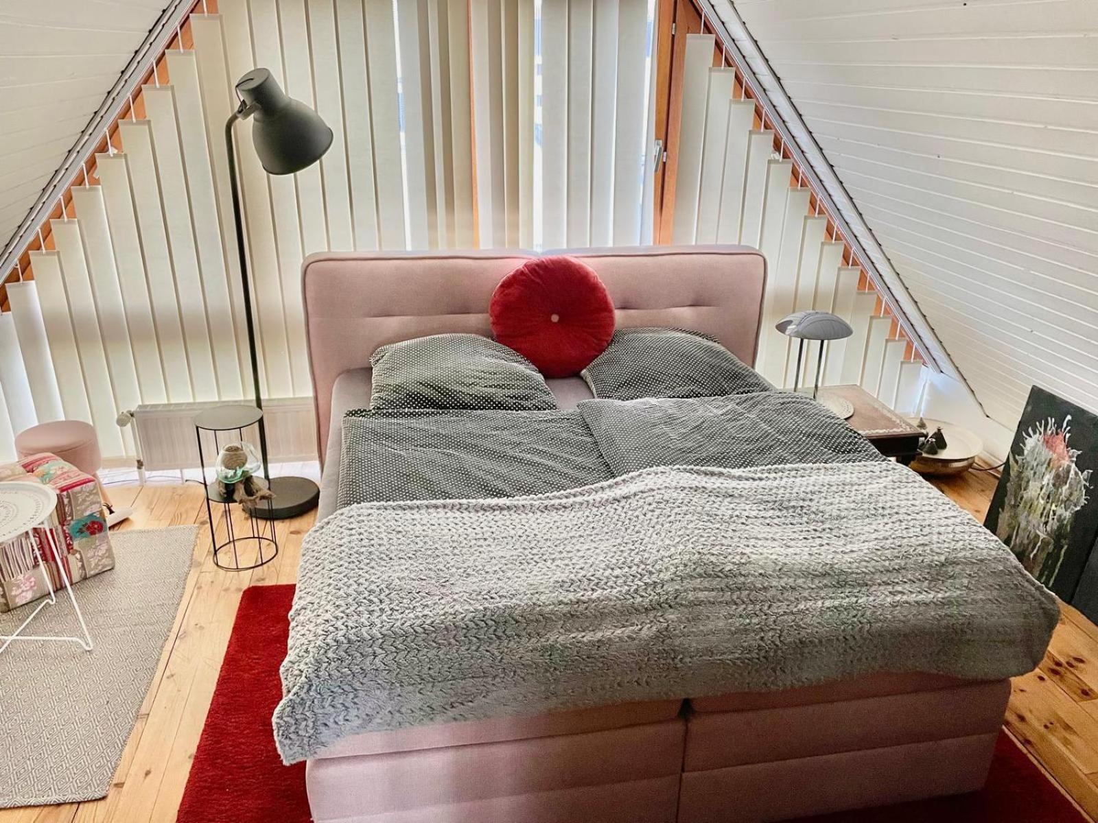Apartment Bel Art Atelier Mit Grossem Parkplatz Haan