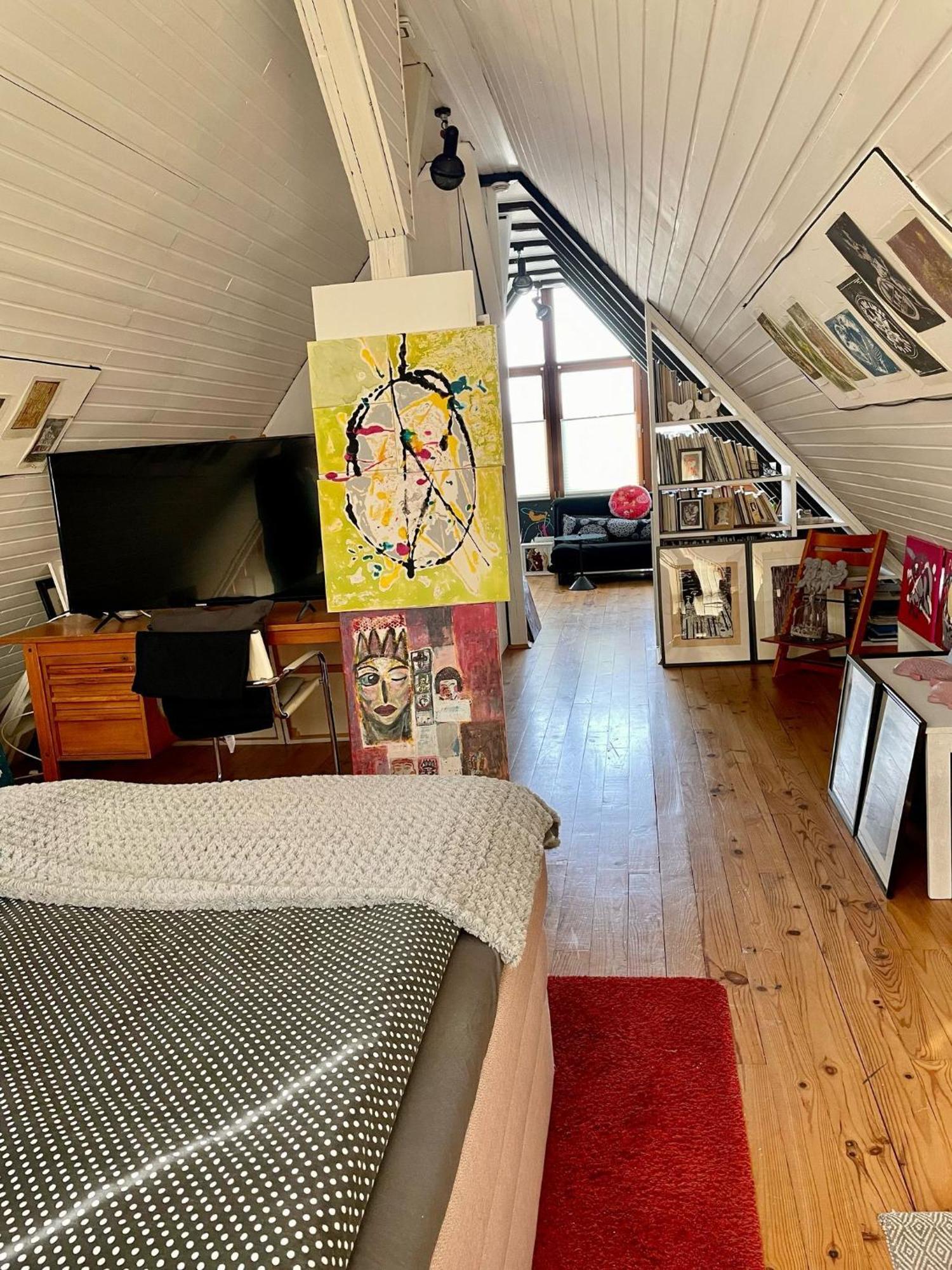 Bel Art Atelier Mit Grossem Parkplatz * Haan